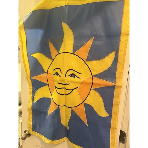 Vintage Smiling Sun Garden Flag Yellow & Blue Appliqué 27x32” - Picture 4 of 4